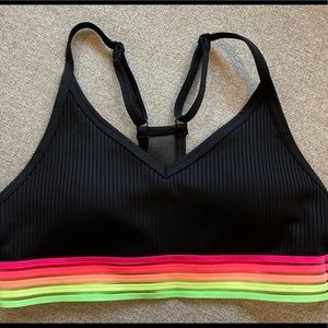 Victoria’s Secret PINK Sports Bra